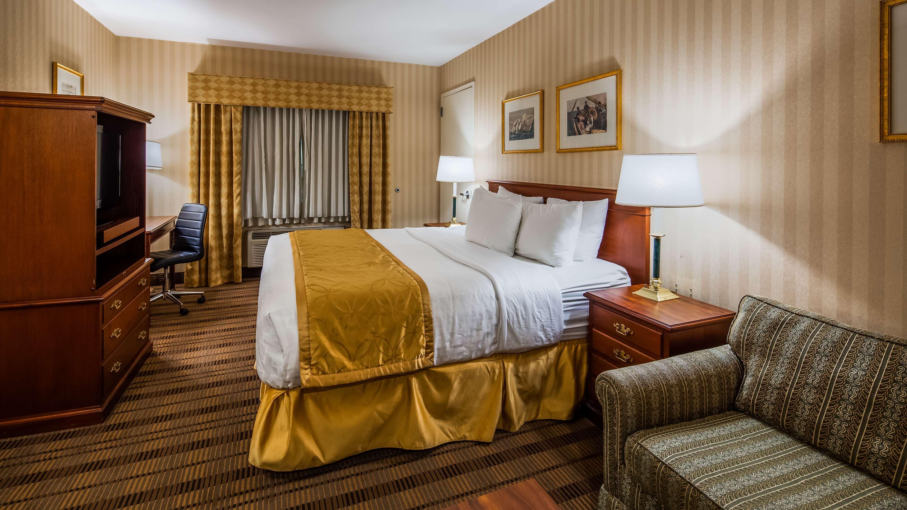 Surestay Plus By Best Western Woodbury Inn Екстериор снимка