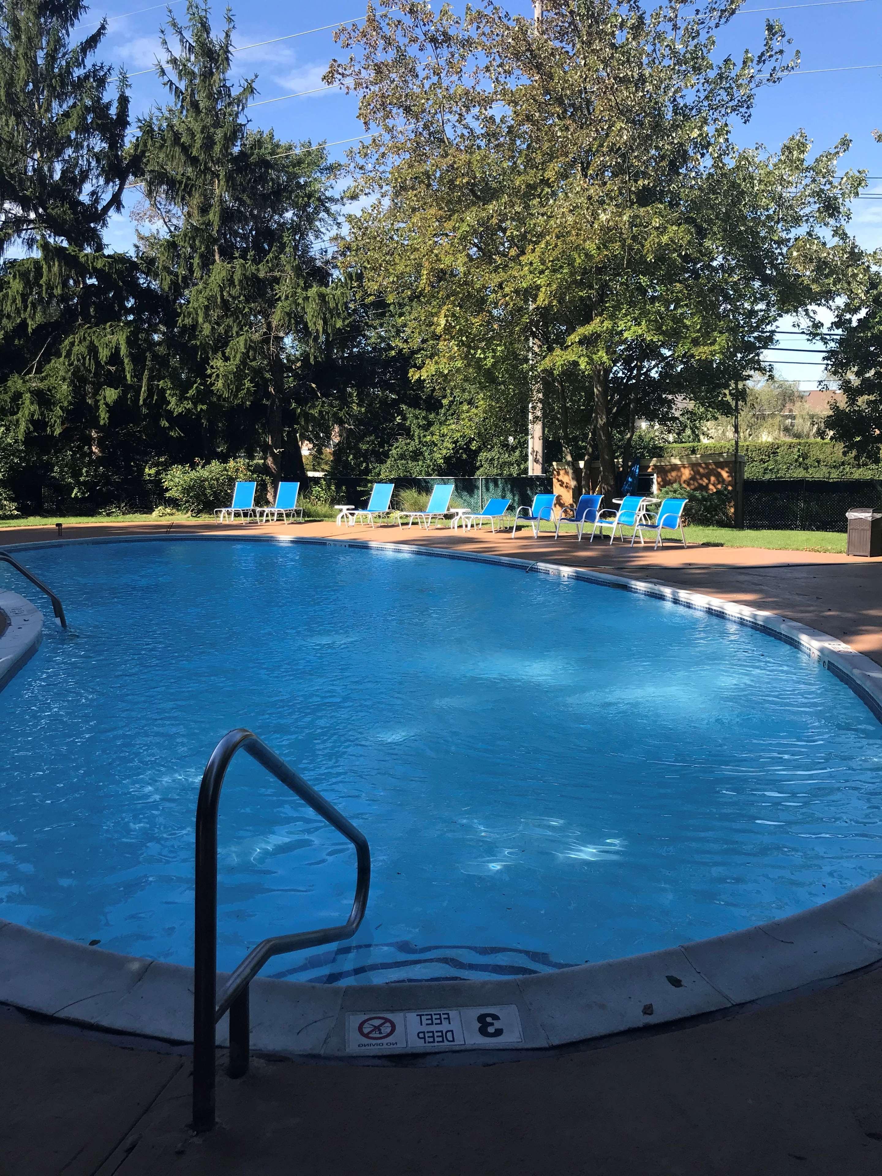 Surestay Plus By Best Western Woodbury Inn Екстериор снимка