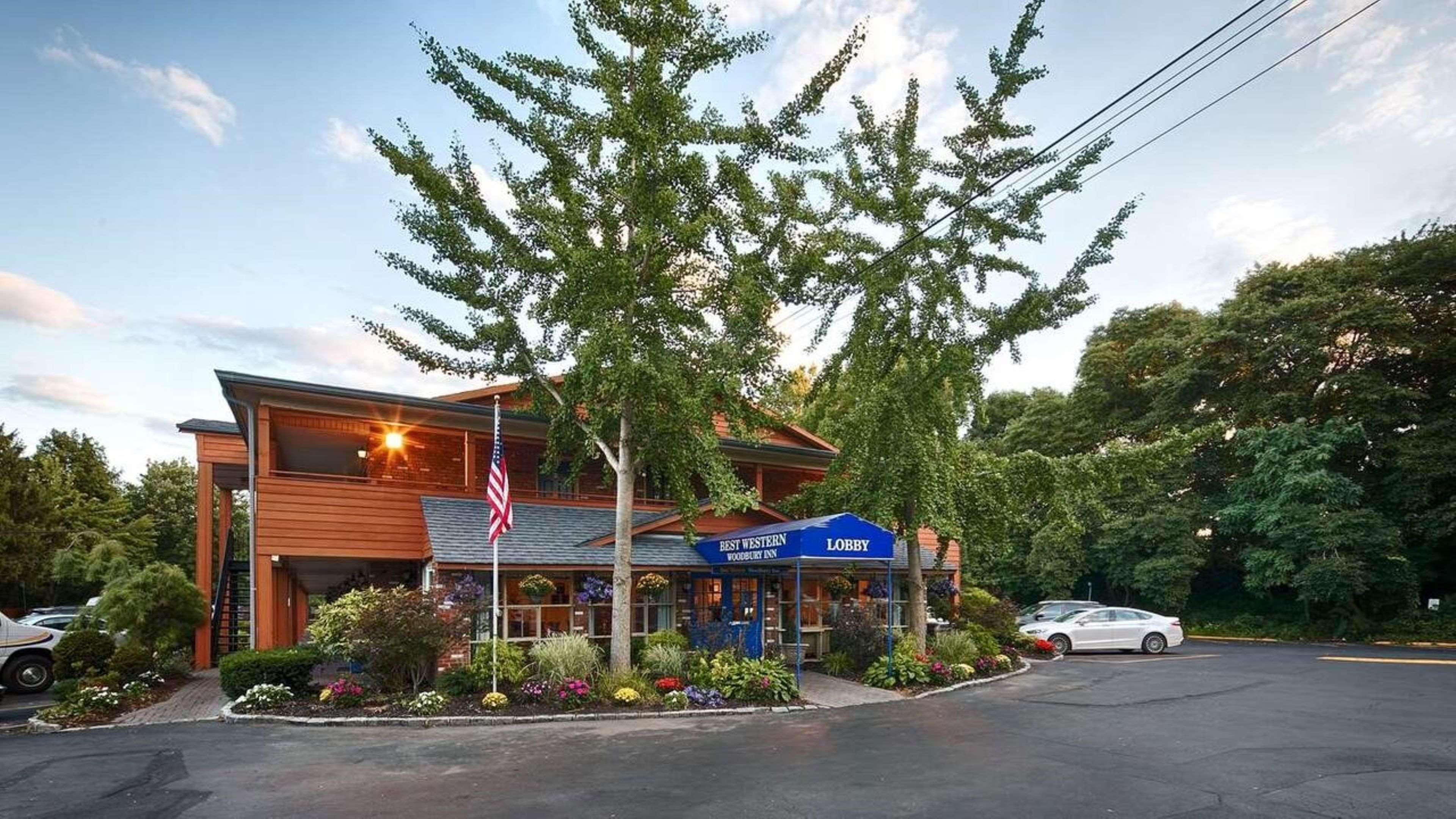 Surestay Plus By Best Western Woodbury Inn Екстериор снимка