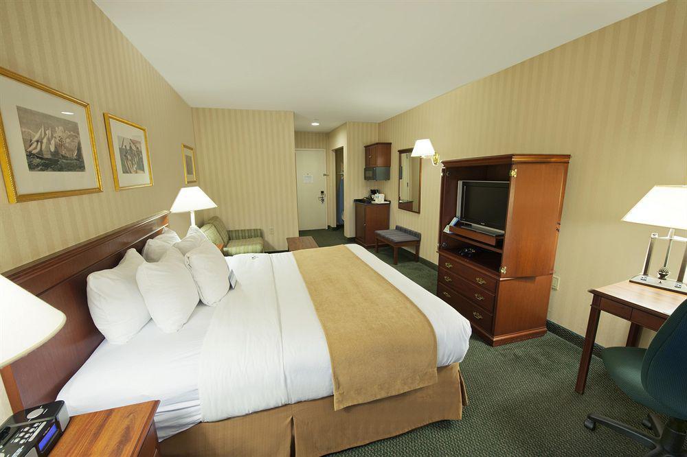 Surestay Plus By Best Western Woodbury Inn Стая снимка